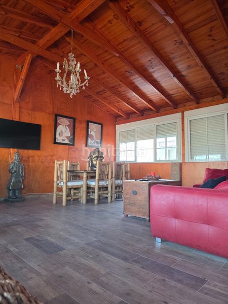 Foto b45285f6-b307-43c5-9c7c-b754f6c7f1e2. Casa adossada amb aparcament a Albox