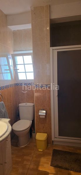 Foto cf2e8fa9-6b97-4eb2-b883-8baa344417d3. Casa adossada amb aparcament a Albox