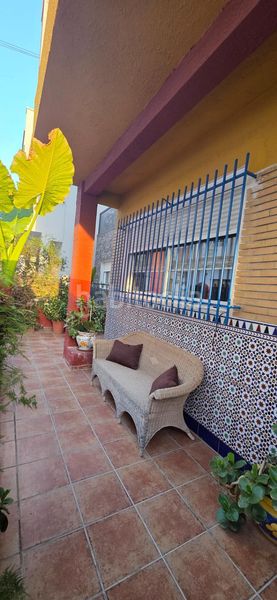 Foto d633d0ae-3613-488e-8c32-a5e376f135fe. Casa adossada amb aparcament a Albox