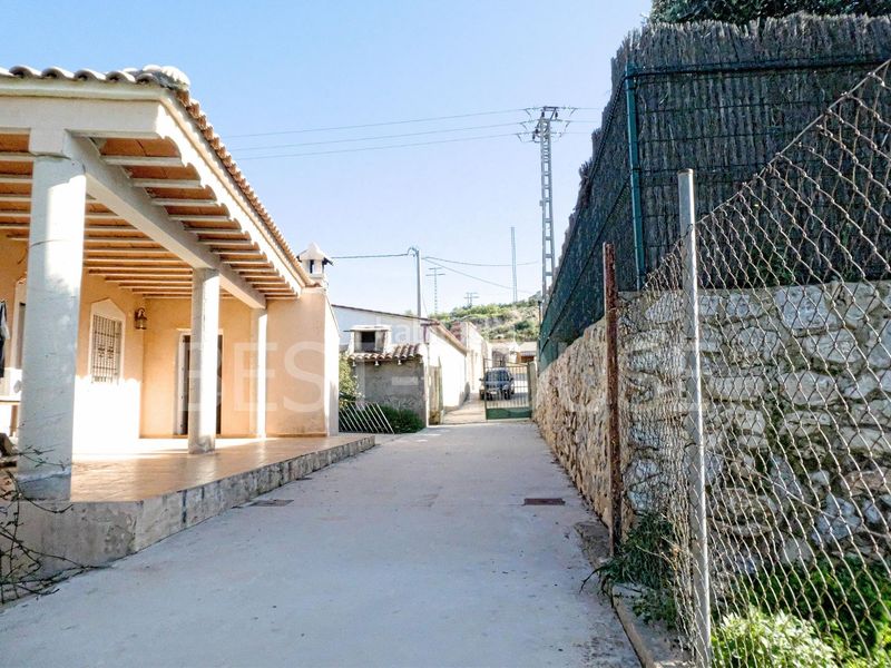 Foto 99eb0763-84c4-4920-8835-16fe1c43b340. Casa amb aparcament piscina a Mula