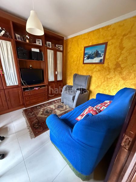 Foto bbddfab3-0e10-4484-9363-a81a1f4c23f2. Casa amb aparcament a Llanera