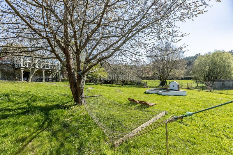 Foto 3d1fc53c-ba21-41a0-bd67-0abf6d2d8f8d. Xalet amb aparcament piscina a Cesuras