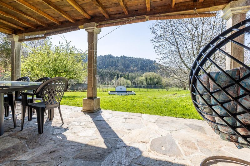 Foto 590ebb9f-6d8d-4072-a99c-ae37fc70d4aa. Xalet amb aparcament piscina a Cesuras