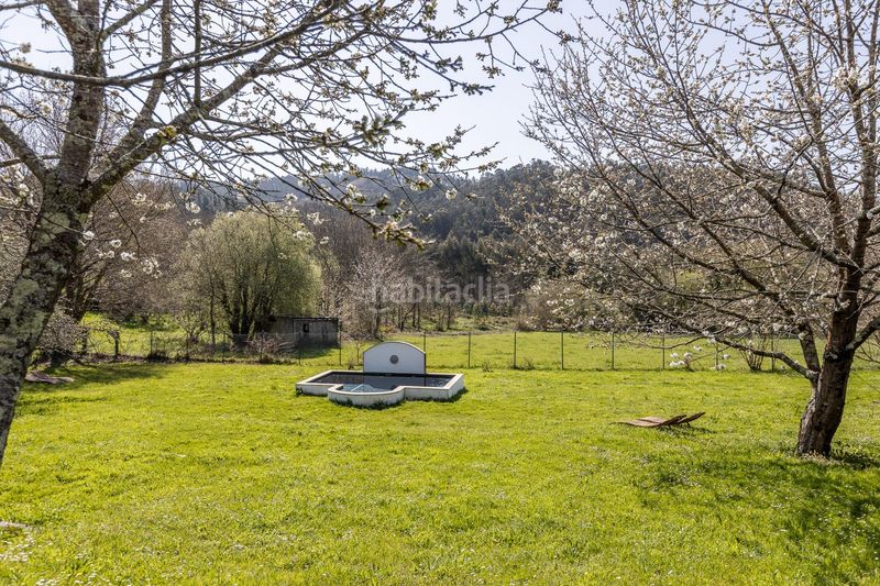 Foto baf234f7-8bb4-4b04-af09-18c1675f7ba1. Xalet amb aparcament piscina a Cesuras