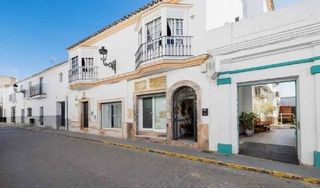 Maison jumelée à Paterna de Rivera. Casa adosada situada en pleno centro de paterna de la rivera
