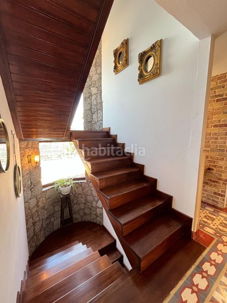 Foto f9a3db1d-f355-4891-8adf-e5440f9b5a15. Xalet amb aparcament a Moya