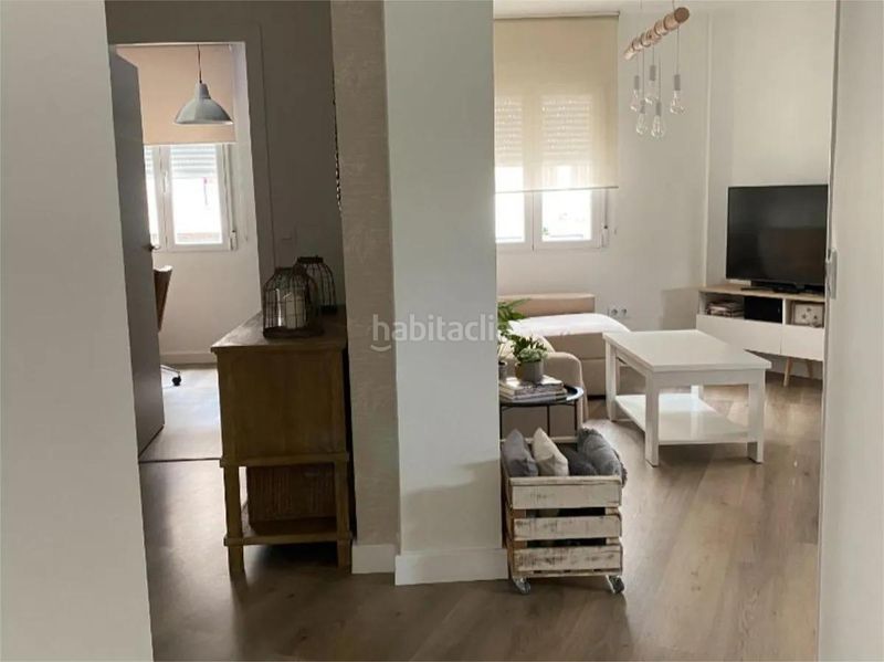 Foto c40ca1a4-0567-4a6d-868a-3d14beb57de2. Pis amb calefacció a Belén - San Roque Jaén