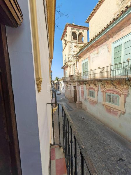 Foto 0dd096aa-3a85-467d-b037-0fa96120e741. Casa amb aparcament a Écija