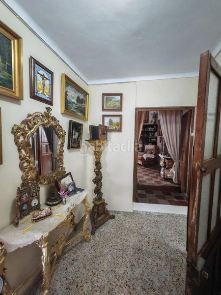 Foto aac338e0-c0eb-42d5-8d82-8095149f6bb3. Casa amb aparcament a Écija