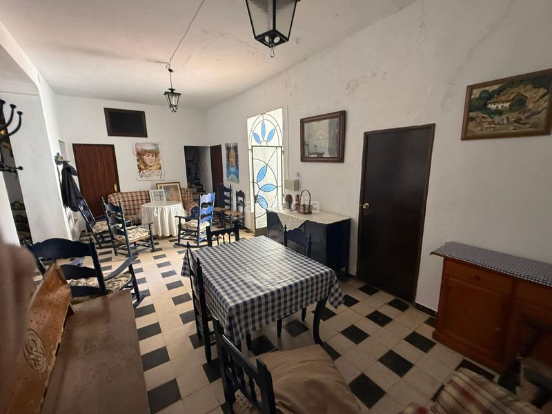 Foto 417ef6b5-2b1b-408c-bc2b-4bbd236969e1. Casa amb aparcament a El Rocío Almonte
