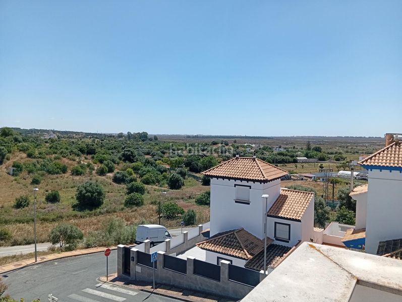 Foto 598f373b-4ba2-4c9f-8d61-609db8a459c2. Xalet amb aparcament a Ayamonte ciudad Ayamonte