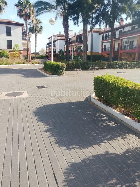 Foto b2e7e272-cfbf-4413-97b5-ac70ad634eb9. Pis amb aparcament piscina a Costa Esuri Ayamonte