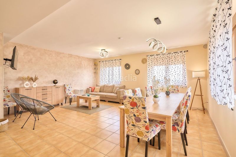 Foto 2a15c3c9-6300-4093-969c-97779c9fb532. Casa amb aparcament piscina a Santiz