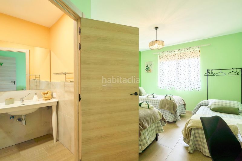 Foto 77f986be-5383-4224-b0bb-efa118342407. Casa amb aparcament piscina a Santiz