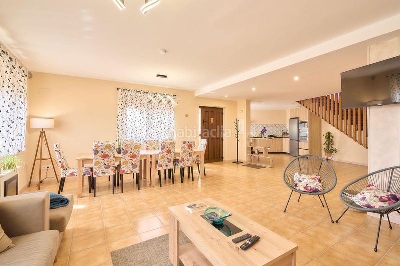 Foto 7e37b253-30a8-40e5-ae80-f9f38d8b9f85. Casa amb aparcament piscina a Santiz