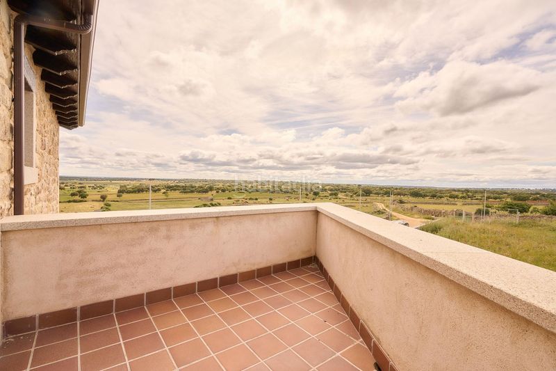 Foto 875921dc-1bbb-4339-9489-863a27bb0843. Casa amb aparcament piscina a Santiz