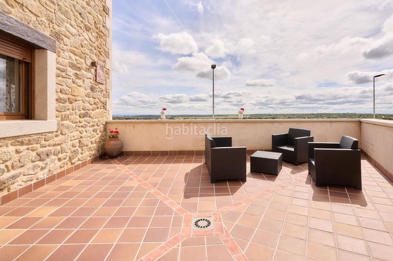 Foto 97597597-b9f3-4374-93b7-d24355a0ebcf. Casa amb aparcament piscina a Santiz