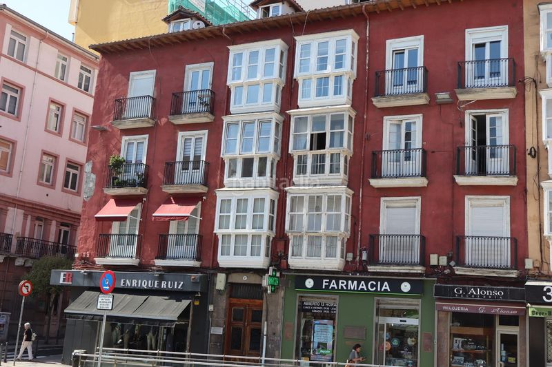 Foto 8c57d241-752e-4aac-afc6-a49ce79b6dc3. Pis a Centro - Ayuntamiento Santander