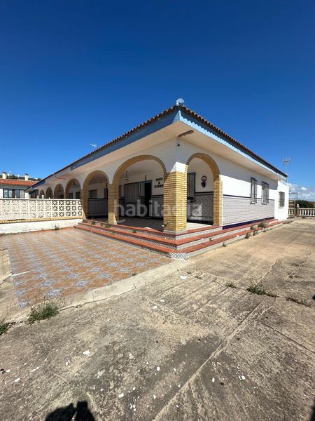 Foto 326cddd8-0178-4340-88aa-8c0753cf4f11. Casa adossada amb aparcament a Coto Almonte