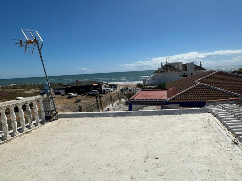 Foto b19c40a3-62d1-4b43-ad07-1c734629e9f0. Casa adossada amb aparcament a Coto Almonte