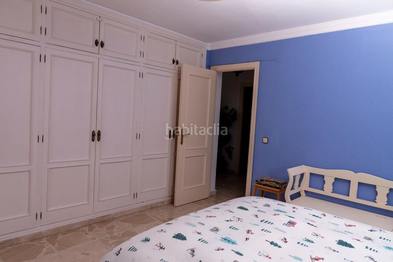 Foto ba6490a5-539d-41dd-81fe-7f6d7eed550a. Casa aparellada amb aparcament a Almonte Almonte