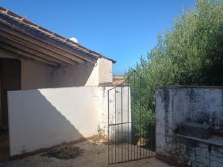 Maison à Villanueva de los Castillejos. Casa con terreno y vistas despejadas en villanueva de los castil