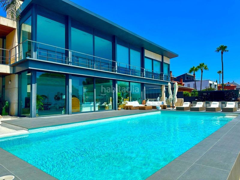 Foto 68d6428d-4f7c-41a7-a107-a353fb40c1e1. Casa amb aparcament piscina a Bonavista Vendrell (El)