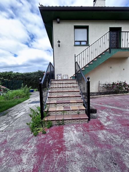 Foto 02ad91d3-2dd4-4521-80c5-f3e79a1a2179. Casa amb aparcament a Gorliz