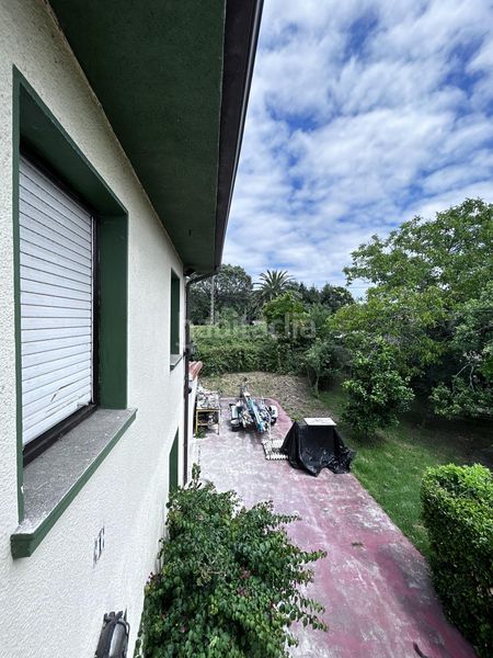 Foto 61631d70-6560-4774-b224-130b3a210067. Casa amb aparcament a Gorliz