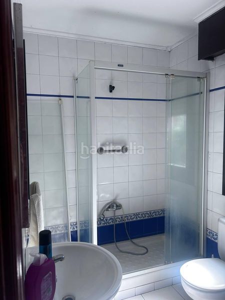 Foto d9fd25f8-4927-459f-9007-a4e0d67ced0a. Casa amb aparcament a Gorliz