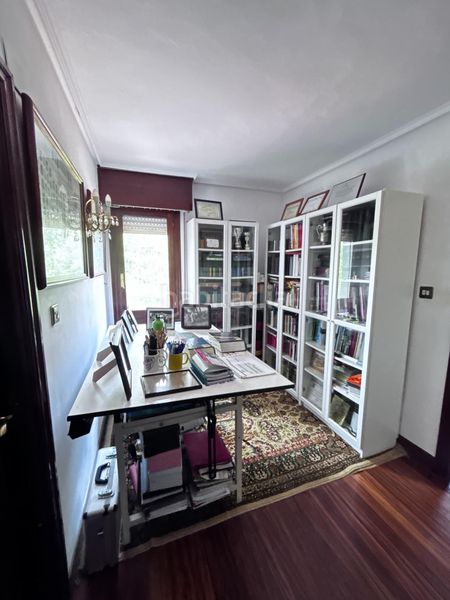 Foto fafa9669-f4da-4d6d-9ec5-3fee5c7961f4. Casa amb aparcament a Gorliz
