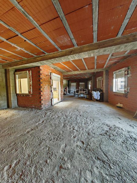 Foto 57676c8e-fe11-4762-8e26-57934c205763. Edifici a Castuera