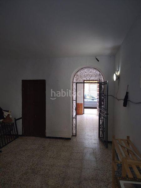 Foto ae4d70c7-0329-45d3-aa25-0930ab529b2d. Casa adossada a Chucena