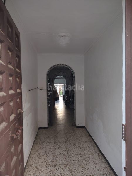 Foto d99fc6d0-8a5d-49d0-93e7-99722f1cba61. Casa adossada a Chucena