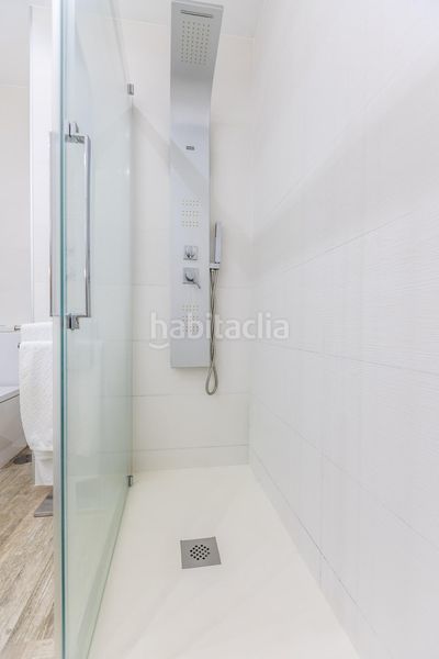 Foto cbae3ef7-b2d8-43eb-b828-52d577e4ca36. Pis amb aparcament a Dorneda Oleiros