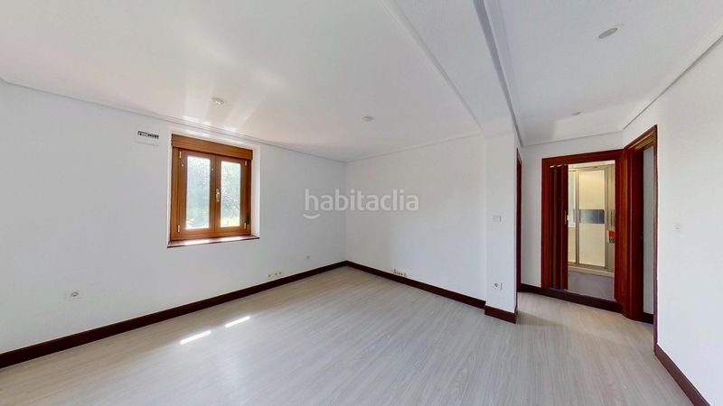 Foto 4a35b40d-6b63-4dec-a52d-300c8ace5625. Pis a Loiu