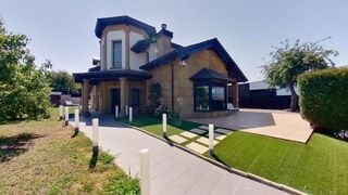 Chalet in Berango. Exclusiva residencia de autor en la mejor zona de berango