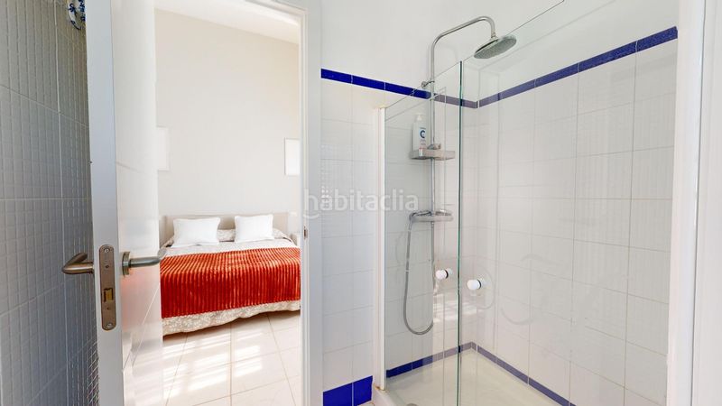 Foto 7762115e-49b8-48bf-aa23-fccfc00e1be9. Casa exclusiva vivienda unifamiliar en esquina, situada en la codiciada zona de hoya pozuelo la garita. en Telde