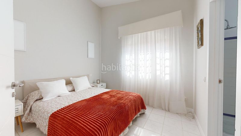 Foto cae8496b-555f-41f6-9b9f-29cd54c20a01. Casa exclusiva vivienda unifamiliar en esquina, situada en la codiciada zona de hoya pozuelo la garita. en Telde