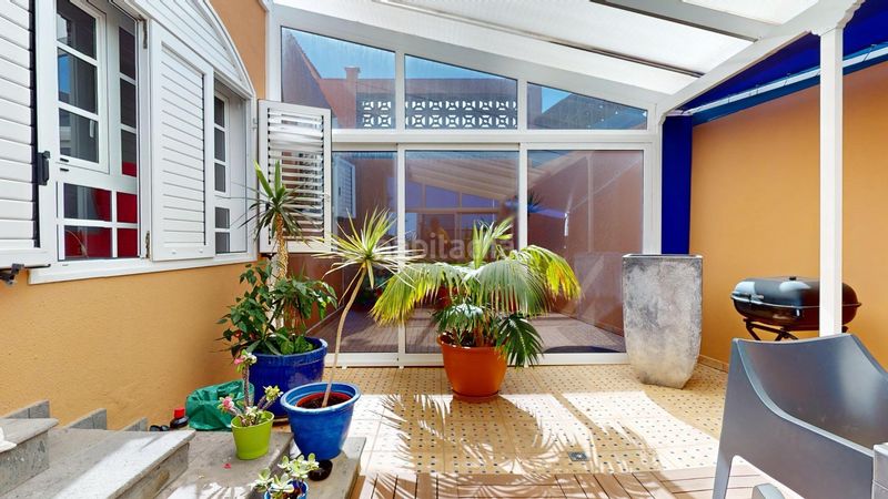 Foto e83613b7-a5ca-4677-b28d-a9940f588294. Casa exclusiva vivienda unifamiliar en esquina, situada en la codiciada zona de hoya pozuelo la garita. en Telde
