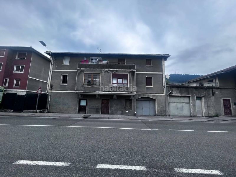 Foto 133fea37-d80a-4816-80df-8b429995d18a. Casa amb aparcament a Lemoa