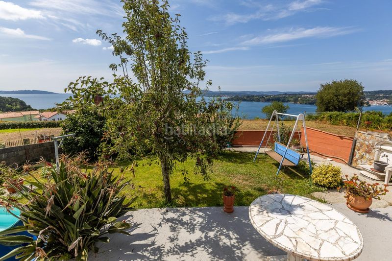 Foto 2d4da976-8b85-49a3-a6c1-edd4290ebe3a. Casa amb aparcament a Pontedeume