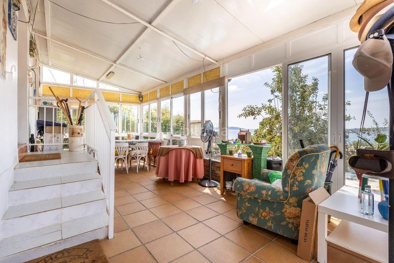 Foto c780e5ee-1196-4866-af55-6ff005de8cbc. Casa amb aparcament a Pontedeume