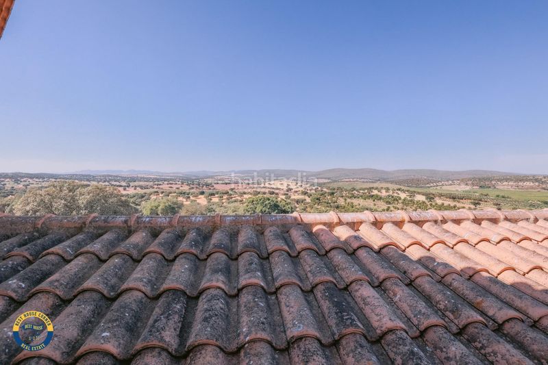Foto d3dd6a37-ed38-4449-98f0-4e1c5acff1ea. Xalet amb aparcament a Cortes-Huertas Madrid