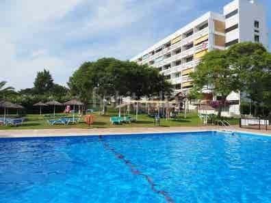 Foto 0d16f1d3-a00c-46f4-914e-b1a29cad7fcd. Estudi amb aparcament piscina a Centro - Torre de la Higuera Almonte