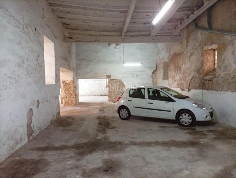 Foto 06a4a5a7-5396-44f8-a4bb-5a0f9c028e27. Edificio in Xàtiva