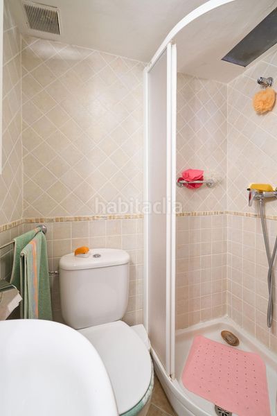 Foto a27eb528-850e-4f8d-a9a0-5c90d275a389. Xalet amb piscina a Navacarros