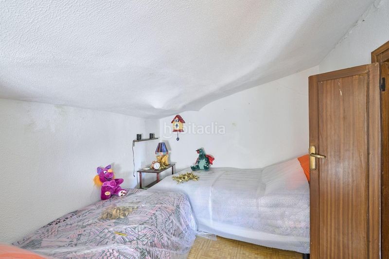 Foto d6335787-a431-40a6-ad0c-85da443b30d1. Xalet amb piscina a Navacarros