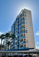 Pis a Entremares. Esplendida vivienda lista para vivir en la manga del mar menor,