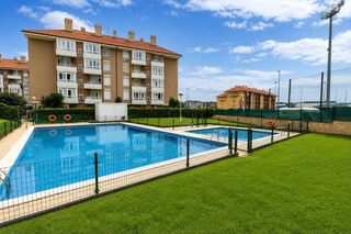 Flat in Peñacastillo - Nueva Montaña